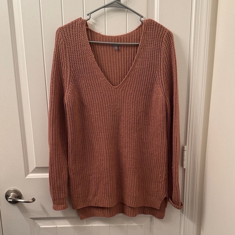 Charlotte Russe V-Neck Sweater - Rust